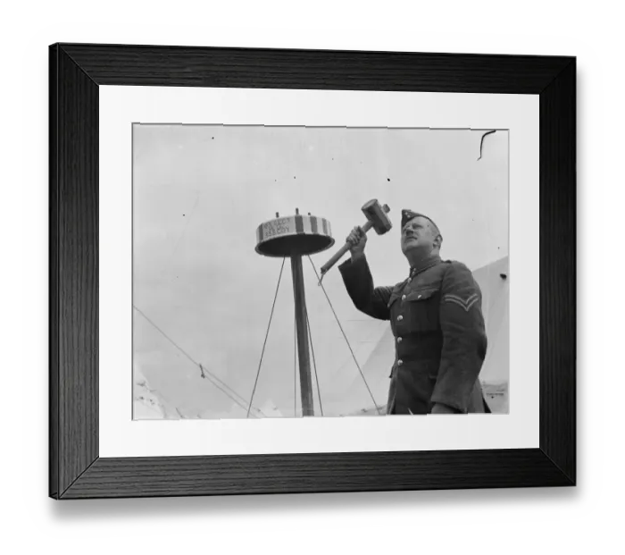 Framed Print : Territorial Army recruits at camp in Chichester, Sussex. Sound that gong. 1939 Framed Print : Territorial Army recruits at camp in Chichester, Sussex. Sound that gong. 1939