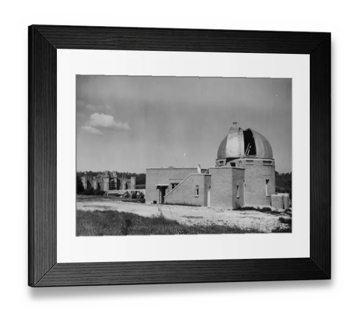 Framed Print : Away from Londons atmospheric sale of American grand members of the staff of Framed Print : Away from Londons atmospheric sale of American grand members of the staff of