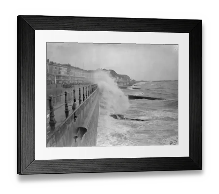 Framed Print : Tremendous sea batter Hastings in South Coast Gale. Tremendous seas, lashed by