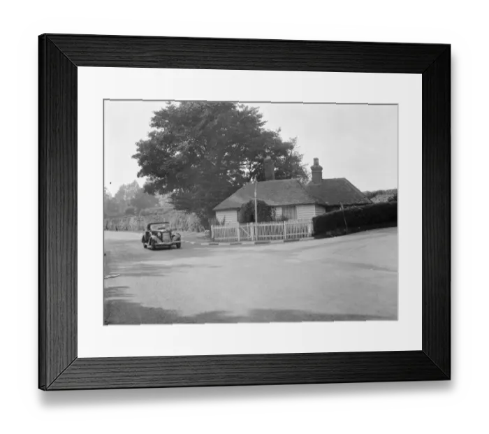 Framed Print : Toll gate, Ticehurst. 1937 Framed Print : Toll gate, Ticehurst. 1937