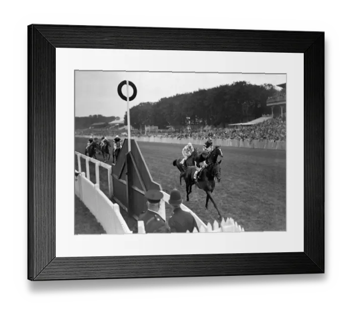 Framed Print : Gunboat ( P. Maher ) winning the Chichester Stakes at Goodwood Racecourse