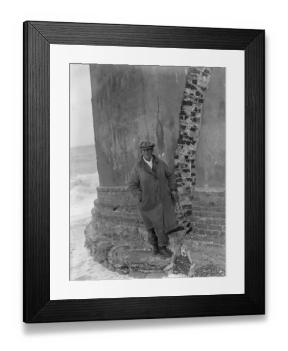 Framed Print : Resident of South Coast Tower narrowly escapes death as storm destroys residence at Eastbourne