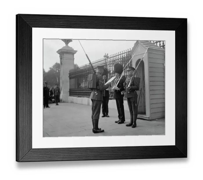 Framed Print : Royal Sussex regiment take over guard duties at Buckingham Palace. The relief Framed Print : Royal Sussex regiment take over guard duties at Buckingham Palace. The relief