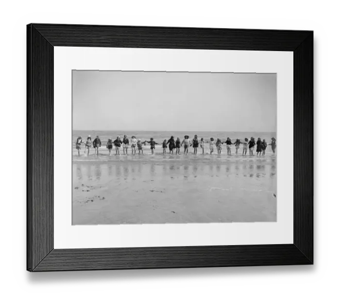 Framed Print : Seaside scenes at Hastings. Early 20th century Framed Print : Seaside scenes at Hastings. Early 20th century