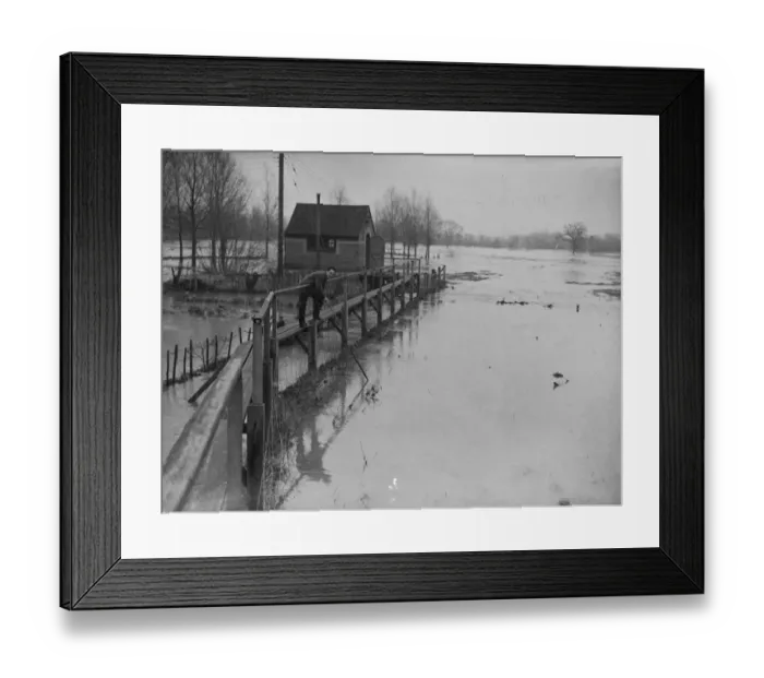 Framed Print : Floods in Sussex. The thaw which followed recent heavy snow has caused serious flooding Framed Print : Floods in Sussex. The thaw which followed recent heavy snow has caused serious flooding