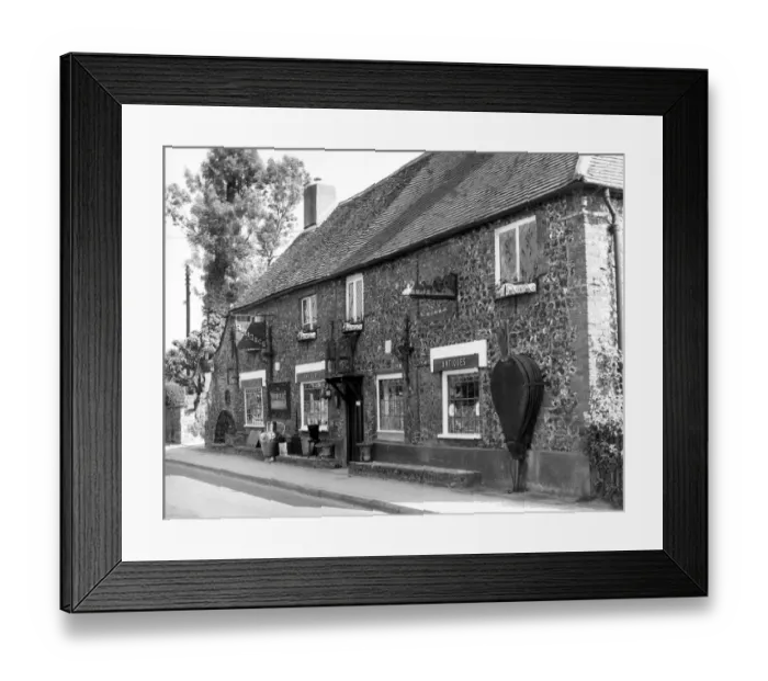 Framed Print : Antique shop in Upper Beeding, Sussex Framed Print : Antique shop in Upper Beeding, Sussex