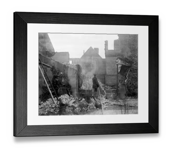 Framed Print : Fire at Eastfield House School, Ditchling, Sussex, England 14 April 1919