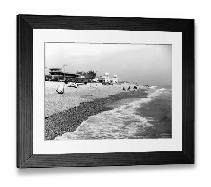 Framed Print : De La Warr Pavilion, Bexhill On Sea, Sussex Framed Print : De La Warr Pavilion, Bexhill On Sea, Sussex