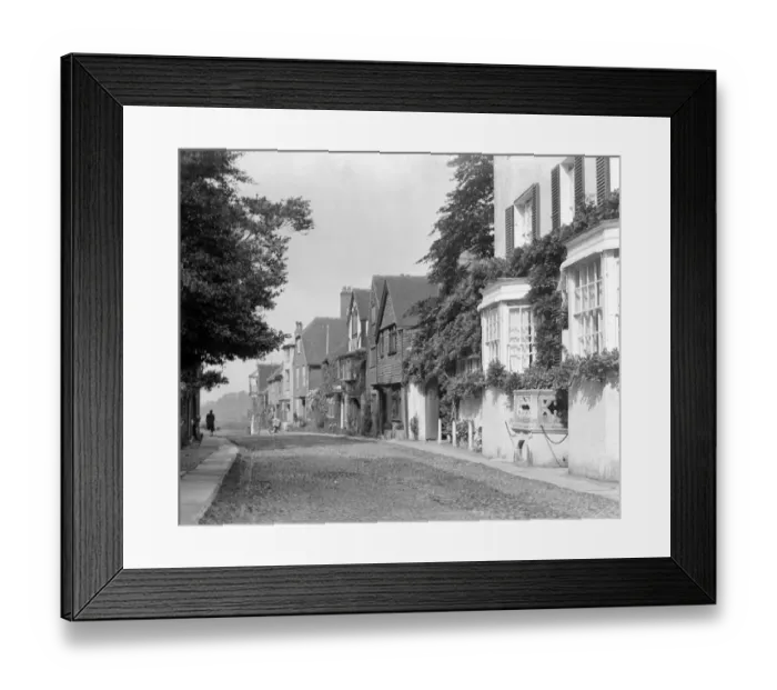 Framed Print : Watch Bell Street, Rye, East Sussex 1930s Framed Print : Watch Bell Street, Rye, East Sussex 1930s