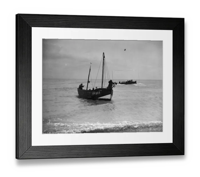 Framed Print : Hastings Lifeboats 1946 Framed Print : Hastings Lifeboats 1946