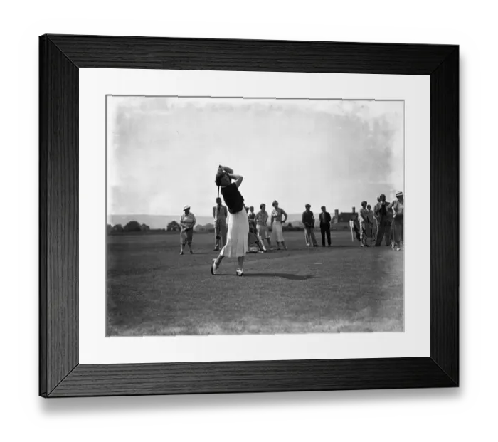 Framed Print : Great Britain v France at the West Sussex Golf Club, Pulborough. Miss P Wade