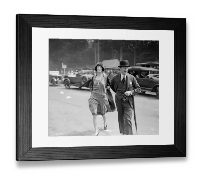 Framed Print : Captain and Mrs McBean at Goodwood Racecourse, Sussex, UK. 1927 Framed Print : Captain and Mrs McBean at Goodwood Racecourse, Sussex, UK. 1927