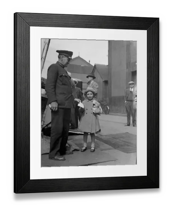 Framed Print : Seasoned Atlantic traveller at six. Girl leaves for America alone. Six-year-old Framed Print : Seasoned Atlantic traveller at six. Girl leaves for America alone. Six-year-old