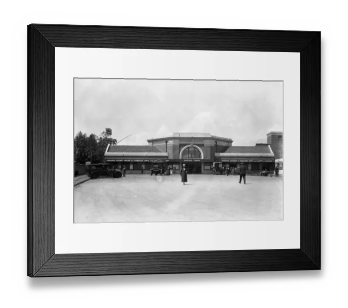 Framed Print : The new railway station at Hastings, Kent. 6 July 1931 Framed Print : The new railway station at Hastings, Kent. 6 July 1931