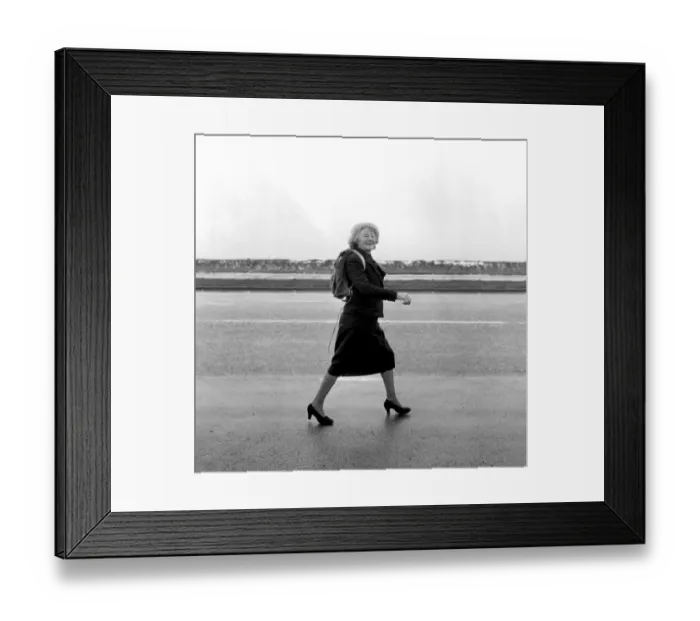 Framed Print : Nr Brighton, Sussex: Stepping out along the coastal road between Brighton and Peacehaven today Framed Print : Nr Brighton, Sussex: Stepping out along the coastal road between Brighton and Peacehaven today