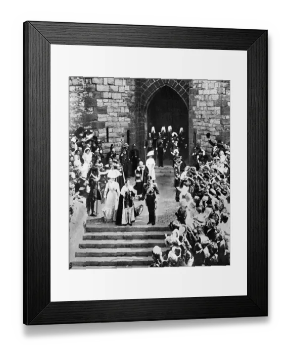 Framed Print : 13 July 1911 King George V with his son (the future King Edward VIII) officially