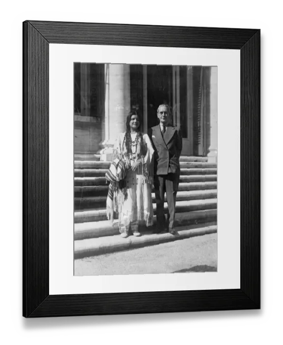 Framed Print : Red Indian Princess goes to Rome to learn singing. 22 October 1934 Framed Print : Red Indian Princess goes to Rome to learn singing. 22 October 1934