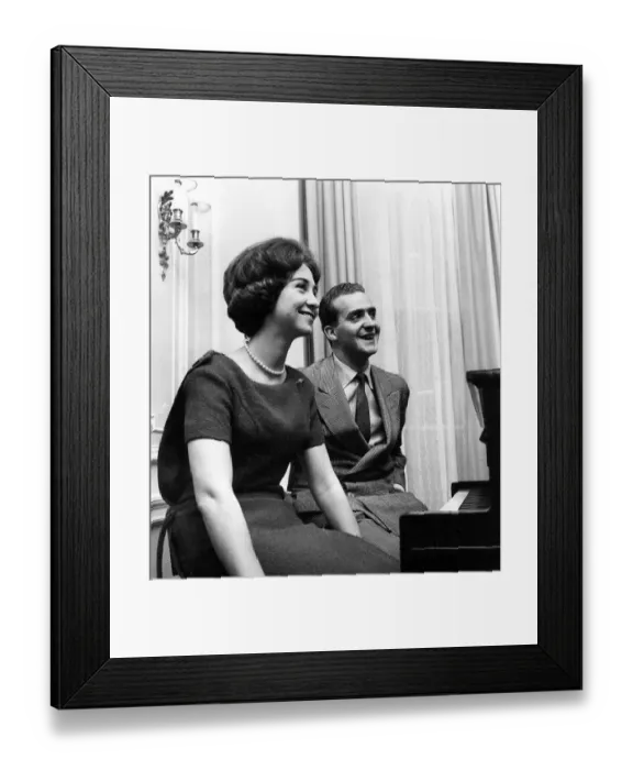 Framed Print : Princess Sophia of Greece and her fiance Don Juan Carlos, Pretender to the Spanish throne Framed Print : Princess Sophia of Greece and her fiance Don Juan Carlos, Pretender to the Spanish throne
