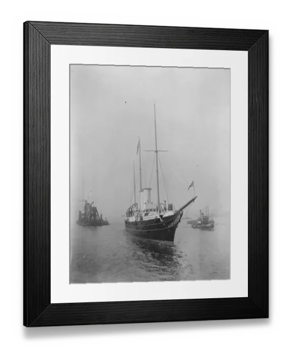 Framed Print : The Royal Yacht Alexandra at Woolwich, London. 11 October 1919 Framed Print : The Royal Yacht Alexandra at Woolwich, London. 11 October 1919