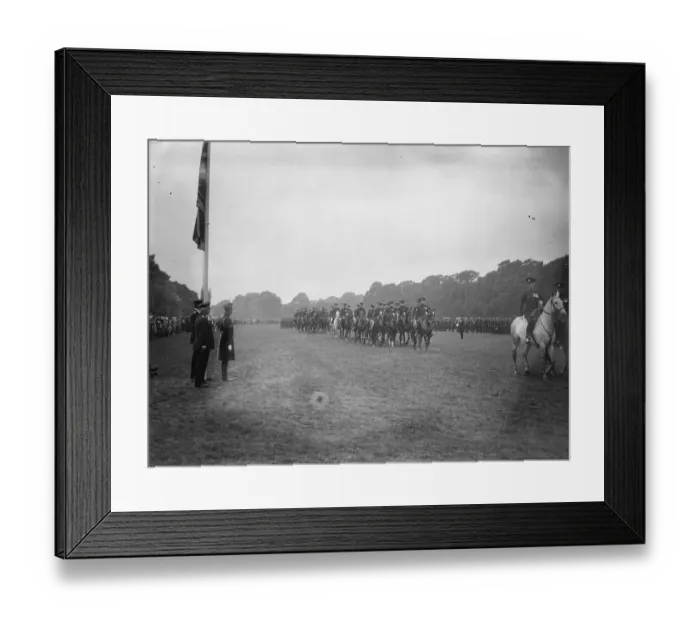 Framed Print : Duke of York presents cup at inspection of Metropolitan Special Constabulary Reserve in Hyde Park