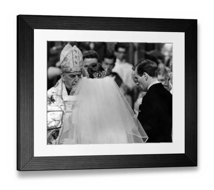 Framed Print : Princess Margaret and Antony Armstong - Jones during their marriage service with Framed Print : Princess Margaret and Antony Armstong - Jones during their marriage service with