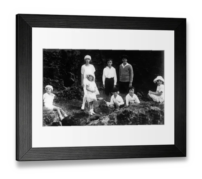 Framed Print : The Ex-Empress and her family at the Villa Lequeitio, Spain are LtoR background Framed Print : The Ex-Empress and her family at the Villa Lequeitio, Spain are LtoR background