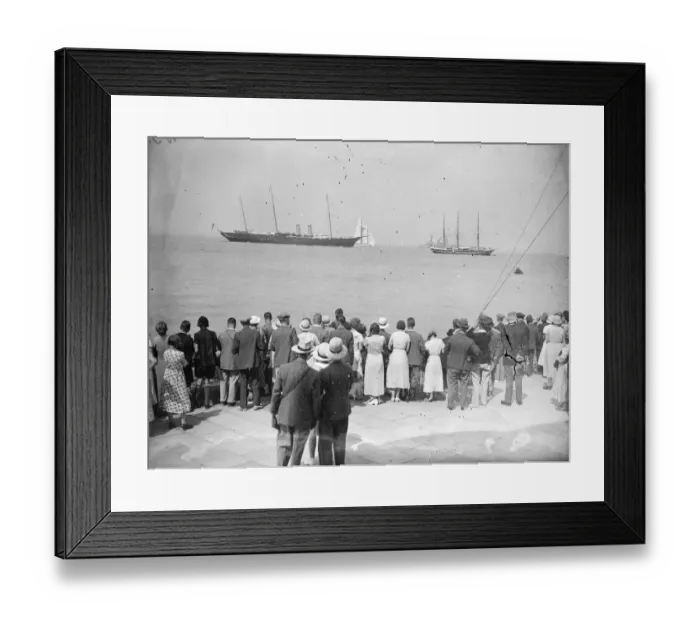 Framed Print : The King and Queen board Royal Yacht for holiday afloat. The King and Queen arriving