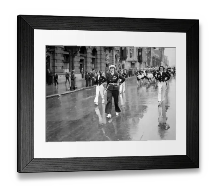 Framed Print : The Royal tour of Canada and the USA by King George VI and Queen Elizabeth, 1939 The King Framed Print : The Royal tour of Canada and the USA by King George VI and Queen Elizabeth, 1939 The King