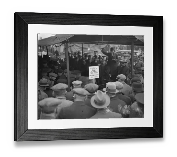 Framed Print : Kings livestock auctioned at Slough christmas show. Pet stock from the Royal Framed Print : Kings livestock auctioned at Slough christmas show. Pet stock from the Royal