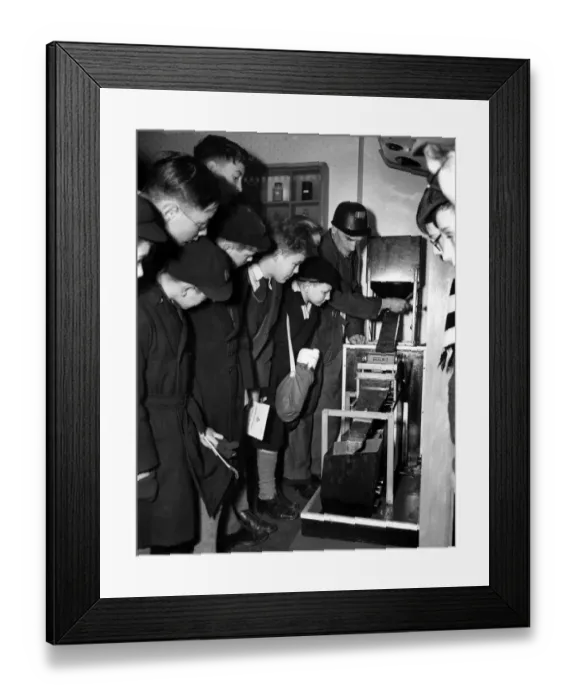 Framed Print : 31 / 18 / 1951 Tom Rowland, a miner from Snowdown Pit, Kent, explains the working of Framed Print : 31 / 18 / 1951 Tom Rowland, a miner from Snowdown Pit, Kent, explains the working of