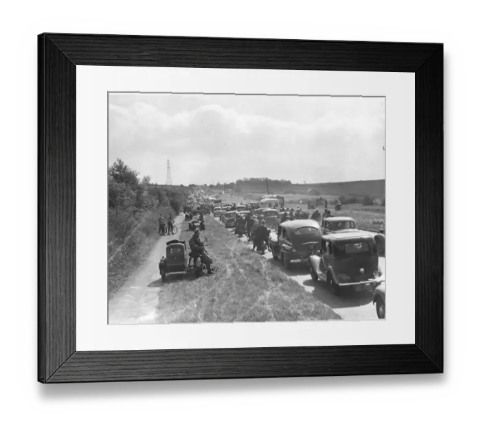 Framed Print : Good Friday traffic - This picture was taken about Mid day at Gorse Hill in Farningham Framed Print : Good Friday traffic - This picture was taken about Mid day at Gorse Hill in Farningham