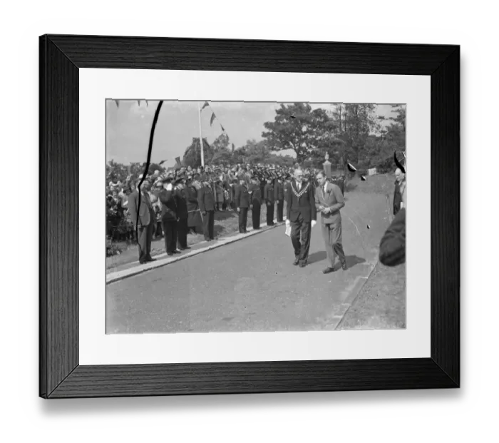 Framed Print : Prince George, the Duke of Kent (right), on his visit to the new nurse home Framed Print : Prince George, the Duke of Kent (right), on his visit to the new nurse home
