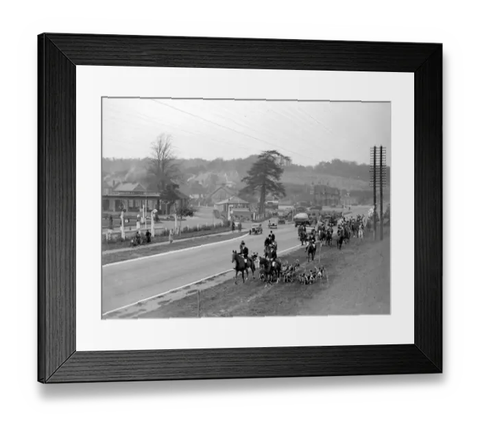 Framed Print : Royal Artillery (RA) drag hunt at Green St Green, Kent, is moving off. 1934 Framed Print : Royal Artillery (RA) drag hunt at Green St Green, Kent, is moving off. 1934