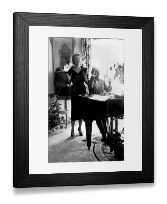 Framed Print : Marlene Dietrich and Noel Coward rehearsing in the Dorchester Hotel, Park Lane, London Framed Print : Marlene Dietrich and Noel Coward rehearsing in the Dorchester Hotel, Park Lane, London