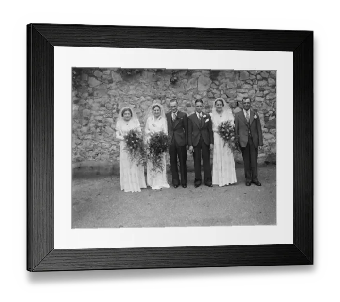 Framed Print : The wedding of Mr W Maitland and Miss R E Clark in Gravesend, Kent. The bridal group Framed Print : The wedding of Mr W Maitland and Miss R E Clark in Gravesend, Kent. The bridal group
