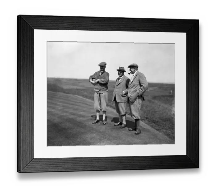 Framed Print : Parliamentary golf tournament at Sandwich. Sir Laming Worthington Evans, Sir Emsley Carr