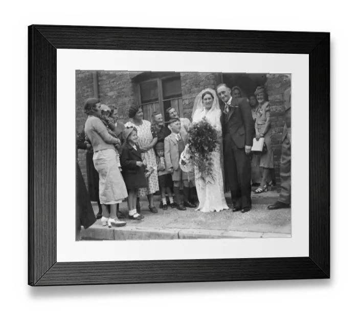 Framed Print : The wedding of Mr W Maitland and Miss R E Clark in Gravesend, Kent. The bride and groom Framed Print : The wedding of Mr W Maitland and Miss R E Clark in Gravesend, Kent. The bride and groom