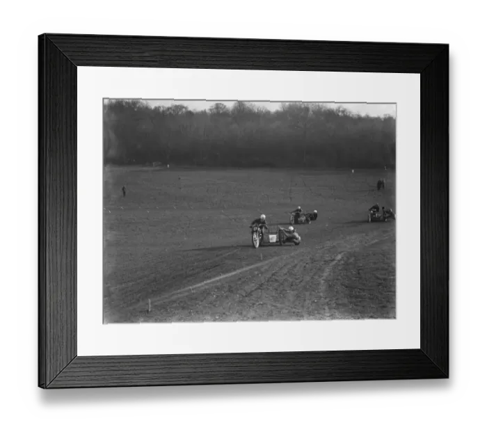 Framed Print : Brands Hatch on Easter Monday. 1937