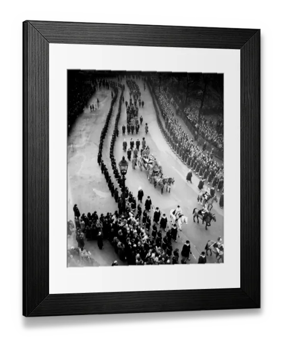 Framed Print : The Kings funeral procession through London from Westminster to Paddington Station