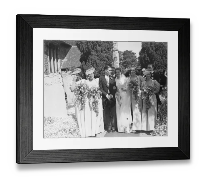 Framed Print : The wedding of Guy Farr and Miss Stacey in Crayford, Kent. The bridal group. 1939