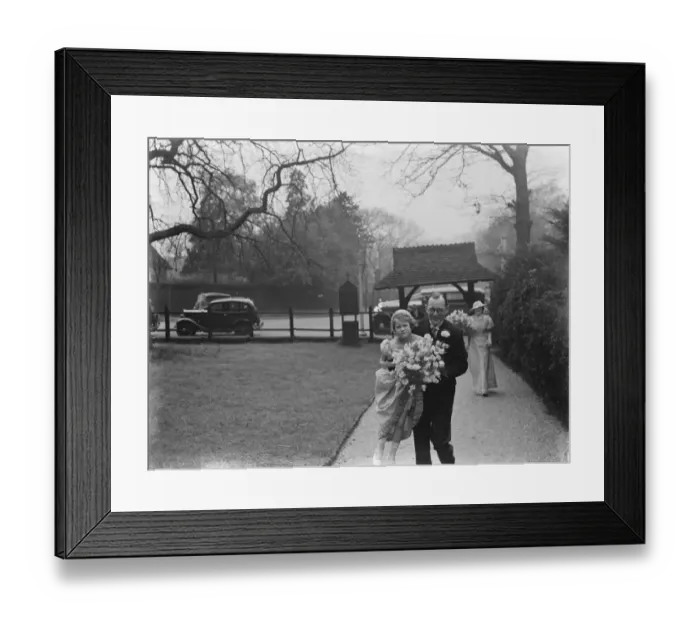Framed Print : Wrathall and Roberts wedding, Sittingbourne. 1937