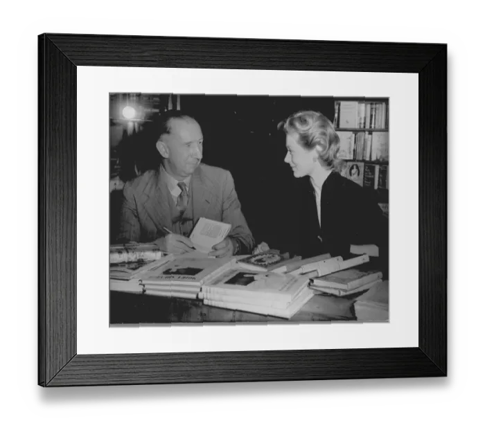 Framed Print : Moira Shearer, the red headed ballerina and Neville Shute, the well known author Framed Print : Moira Shearer, the red headed ballerina and Neville Shute, the well known author