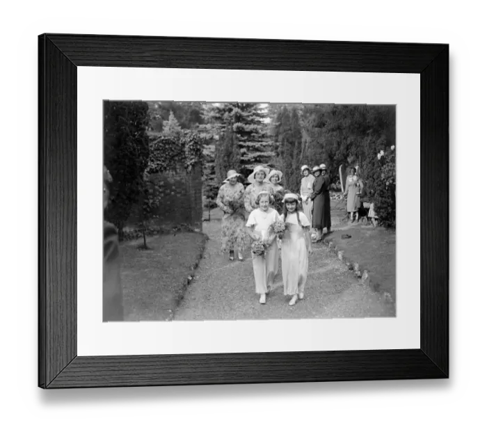 Framed Print : Brides maids at the wedding of Mr L. Jordon and Miss K. Bridges at Orpington Parish, Kent Framed Print : Brides maids at the wedding of Mr L. Jordon and Miss K. Bridges at Orpington Parish, Kent