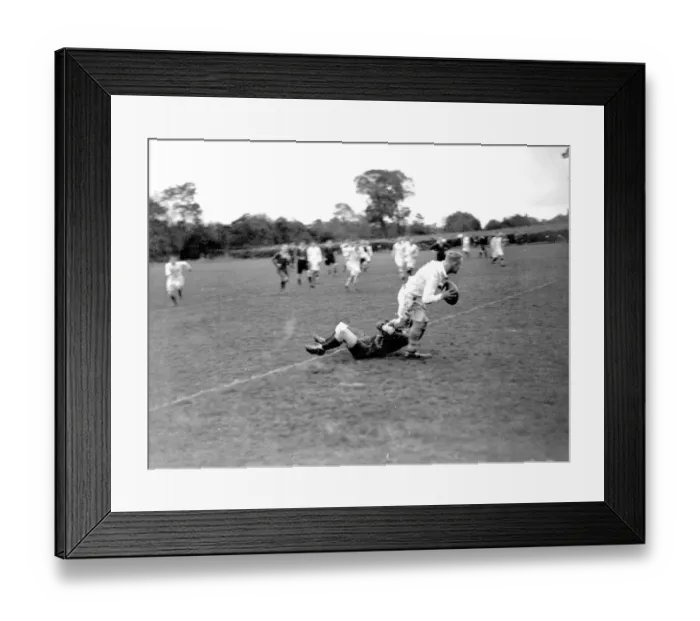 Framed Print : Rugby game: Sidcup V L Scott rugger. 1934 Framed Print : Rugby game: Sidcup V L Scott rugger. 1934