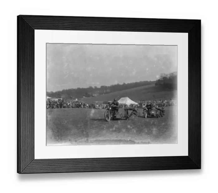 Framed Print : Brands Hatch on Easter Monday. 1937 Framed Print : Brands Hatch on Easter Monday. 1937
