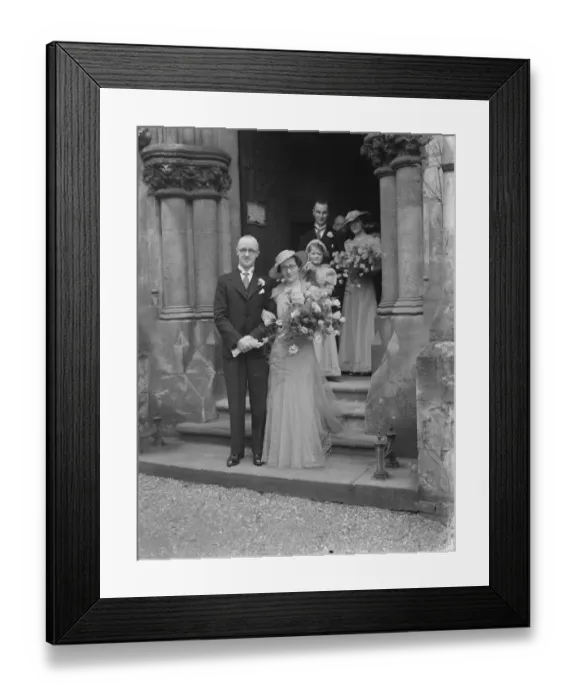 Framed Print : Wrathall and Roberts wedding, Sittingbourne. 1937