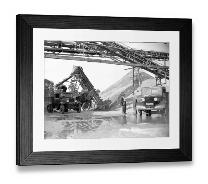 Framed Print : Bedford truck and machinery at the Sand & Gravel Co Ltd gray gravel pit in Sidcup, Kent
