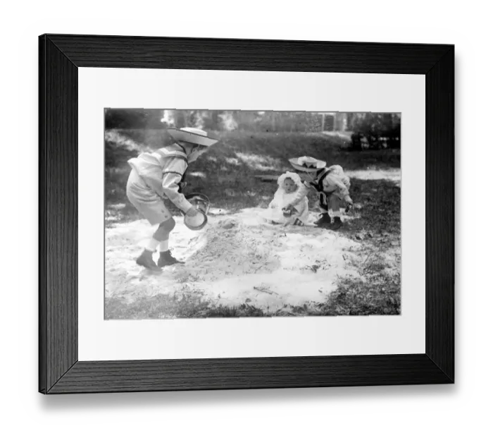 Framed Print : Spanish Royal Children, at play The Infantes Louis-Alphonse and Joseph-Eugene playing Framed Print : Spanish Royal Children, at play The Infantes Louis-Alphonse and Joseph-Eugene playing