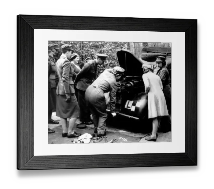 Framed Print : Princess Elizabeth Trains As A. T. S. Officer Princess Elizabeth who is a Second S????? in the A