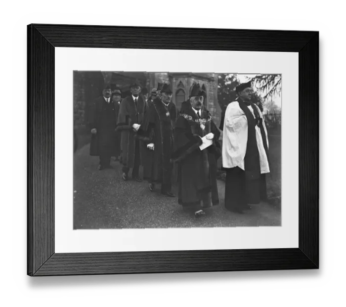 Framed Print : Canon J A Douglas, 23 years has been vicar of St Lukes Church, Camberwell Framed Print : Canon J A Douglas, 23 years has been vicar of St Lukes Church, Camberwell